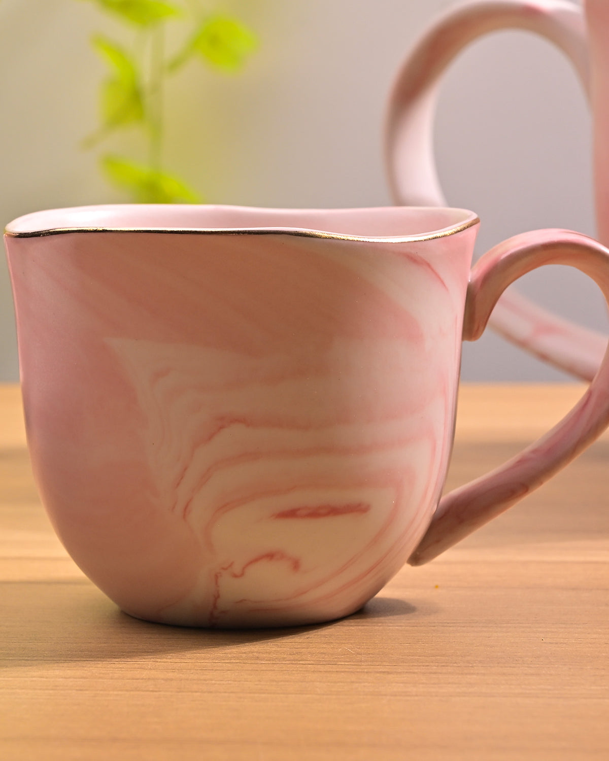Faded Pink Tea Kettle Set Detail View – Kairaus