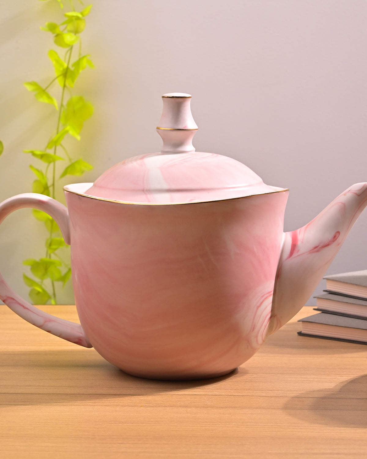Faded Pink Tea Kettle Set on Table – Kairaus