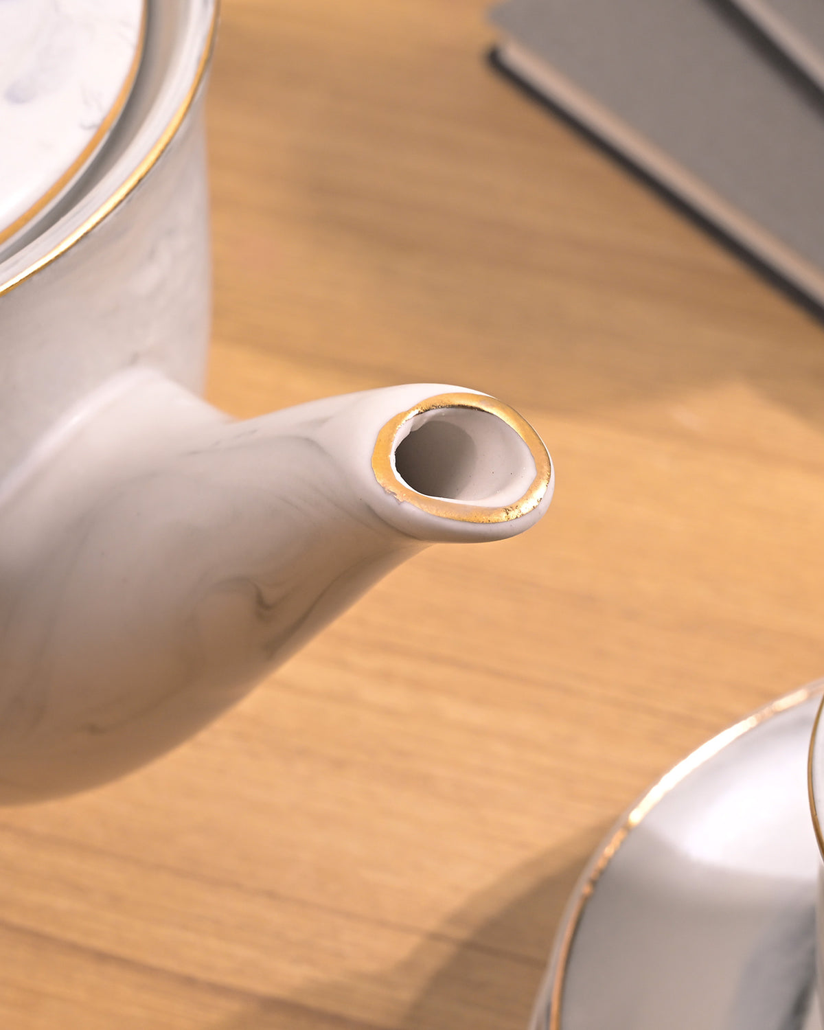 Cloud Grey Ceramic Tea Kettle Set Styled View – Kairaus