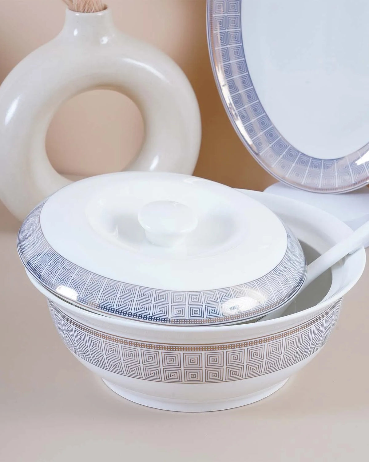 Elegant white and blue tableware set
