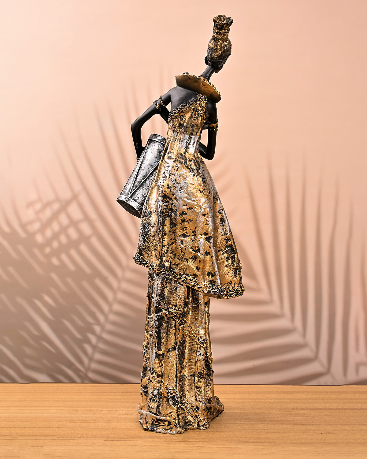Antique-style African women figurine with detailed design