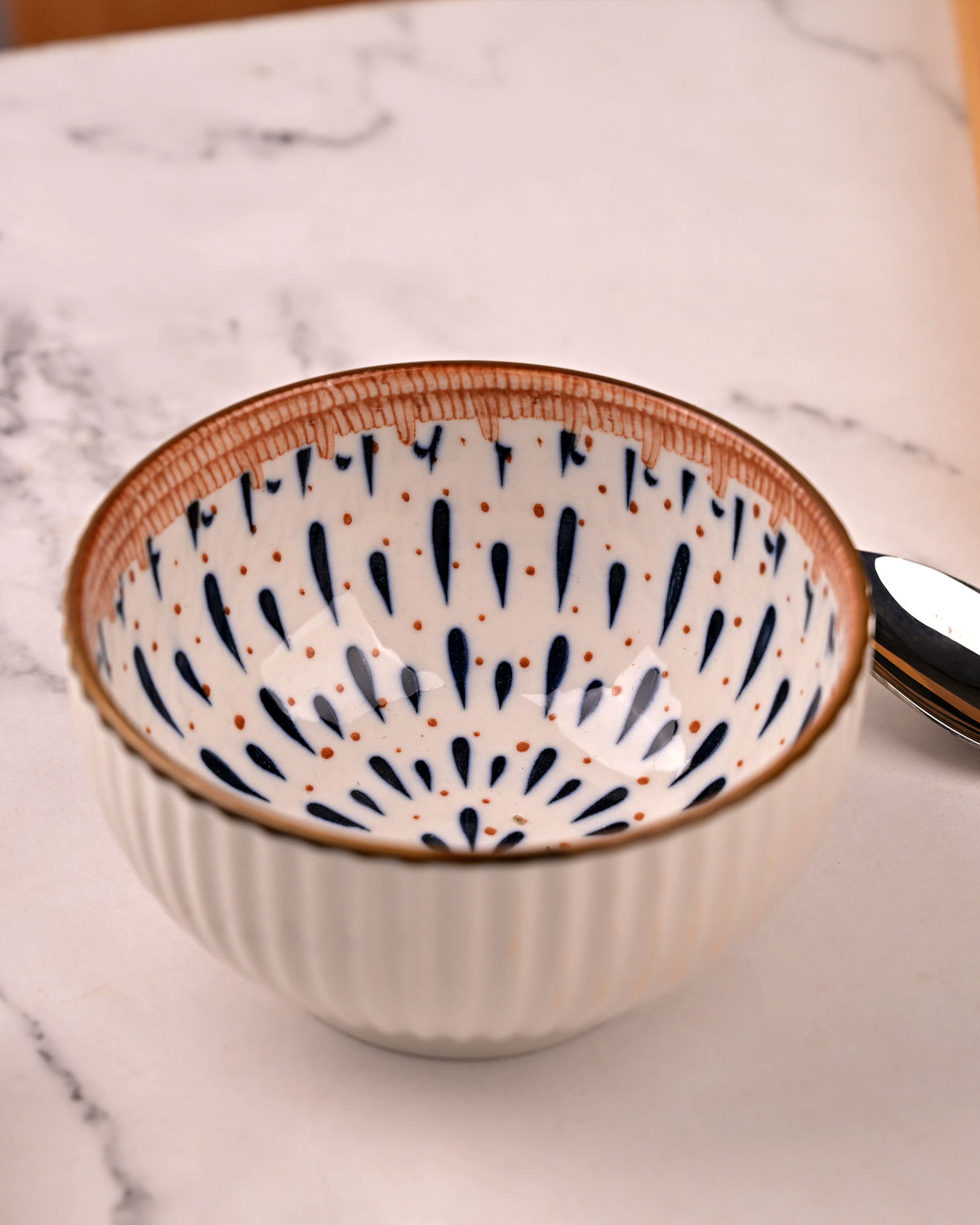 Decorative autumn bowl set for tableware