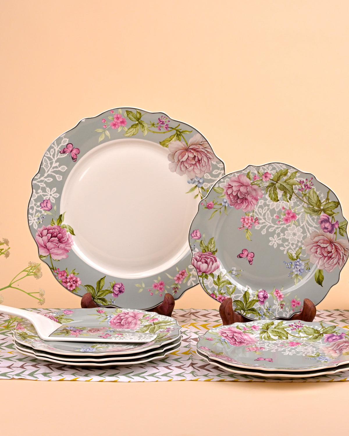 Azure Blossom 8-piece Bone China Dinner Set