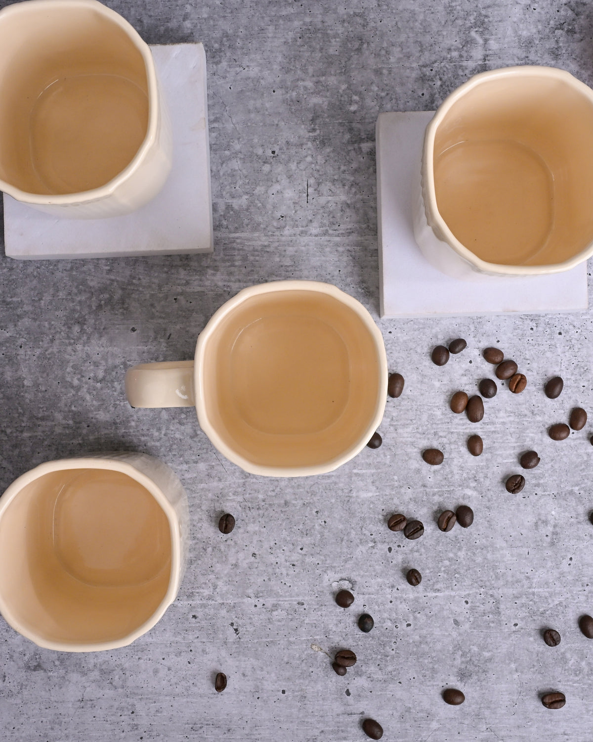 Premium ceramic coffee mugs set of 4