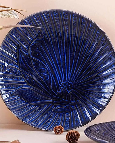 Elegant blue textured serving plates set of 2