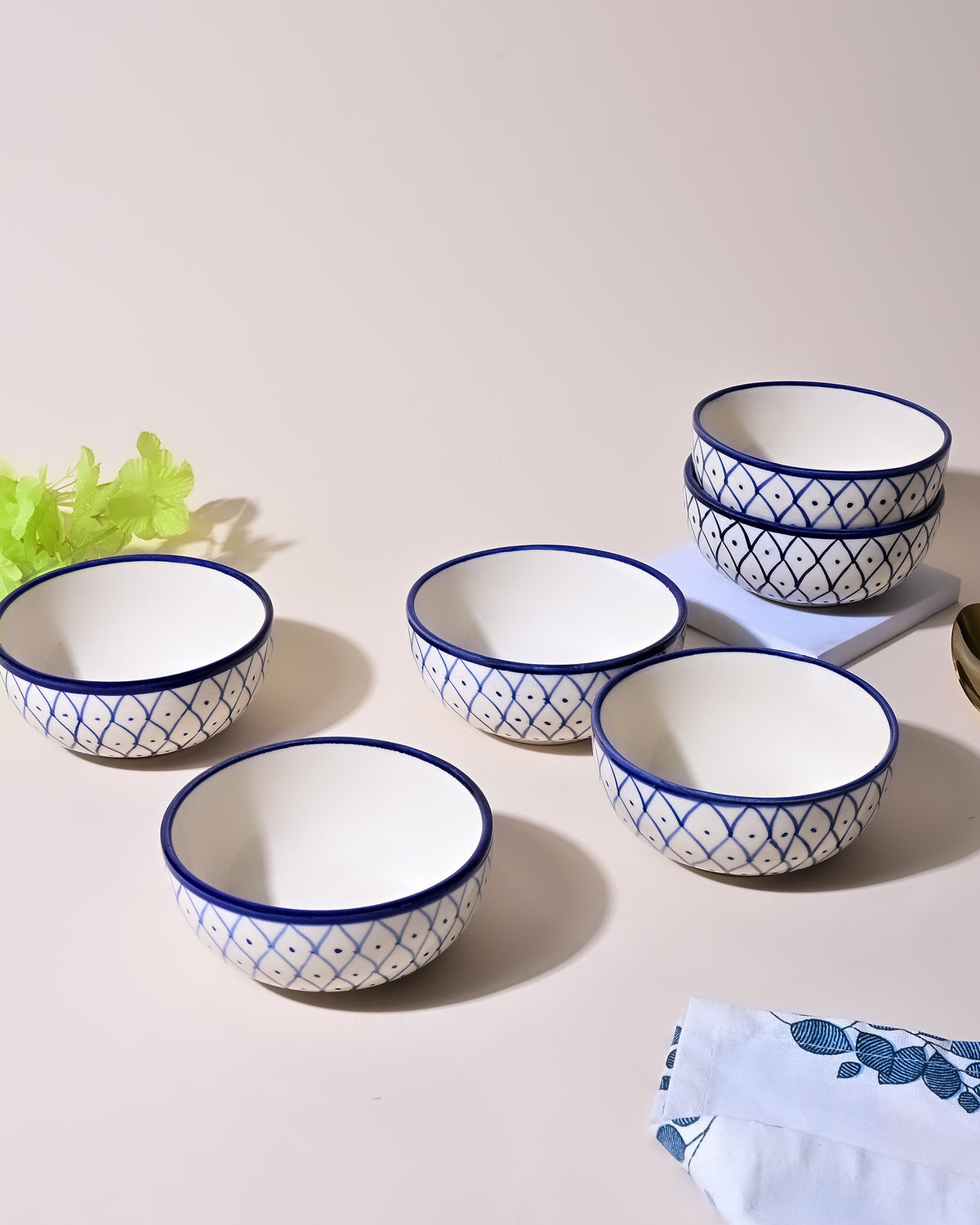Set of 6 blue abstract printed ceramic glossy bowls