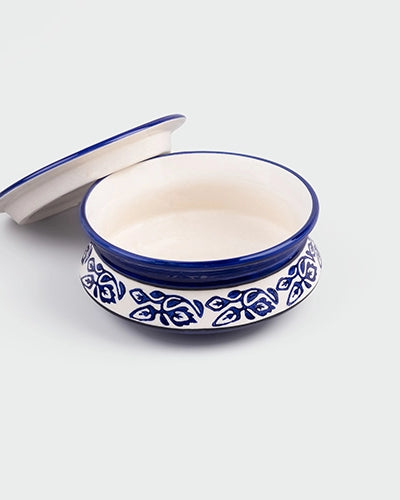 Blue and white leaf print casserole with lid