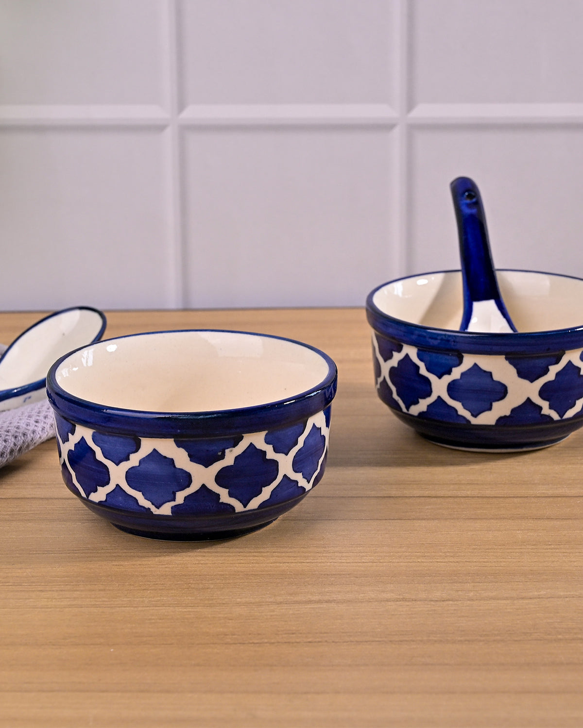 Stylish blue porcelain soup bowls for everyday dining