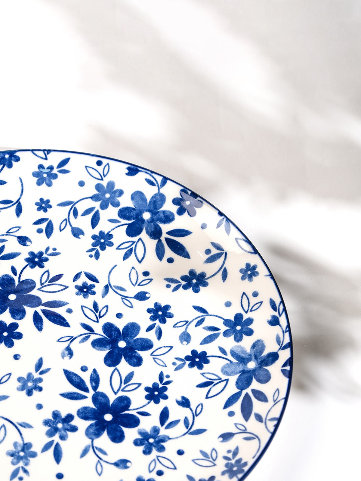 Elegant Bluebell dinner plates for modern dining table settings
