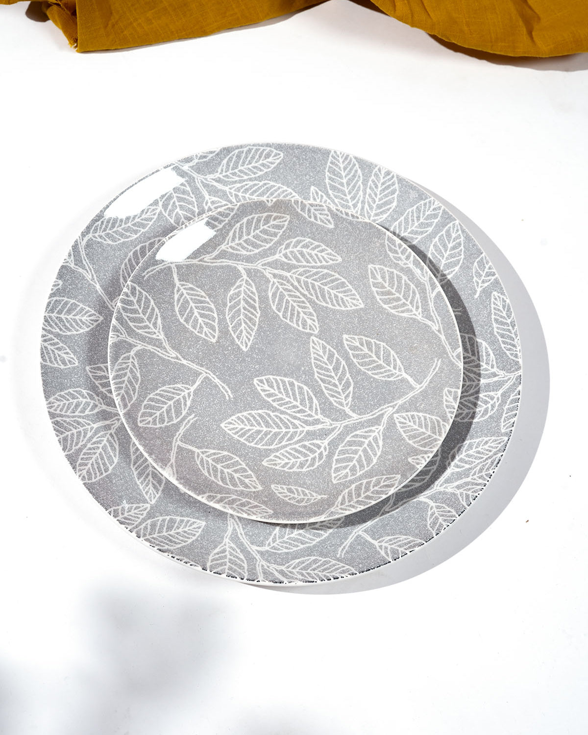 Boheme Porcelain Dinner and Quarter Plate Set