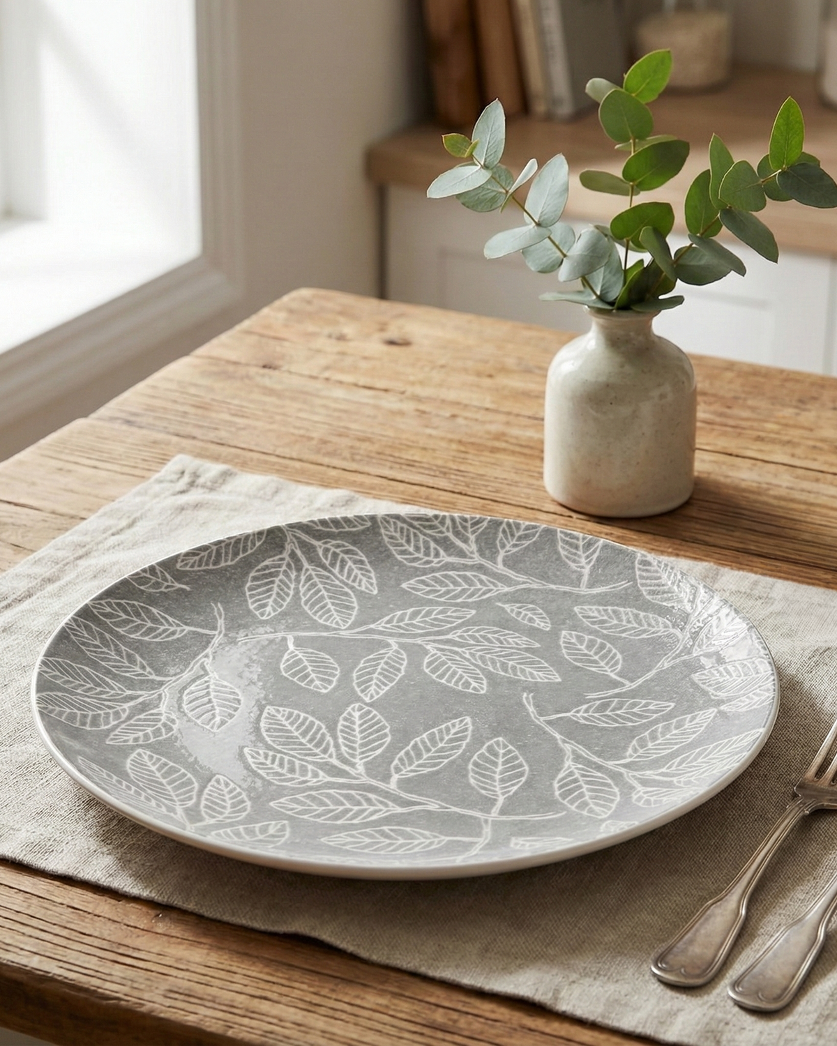 Elegant Boheme porcelain side plate pair