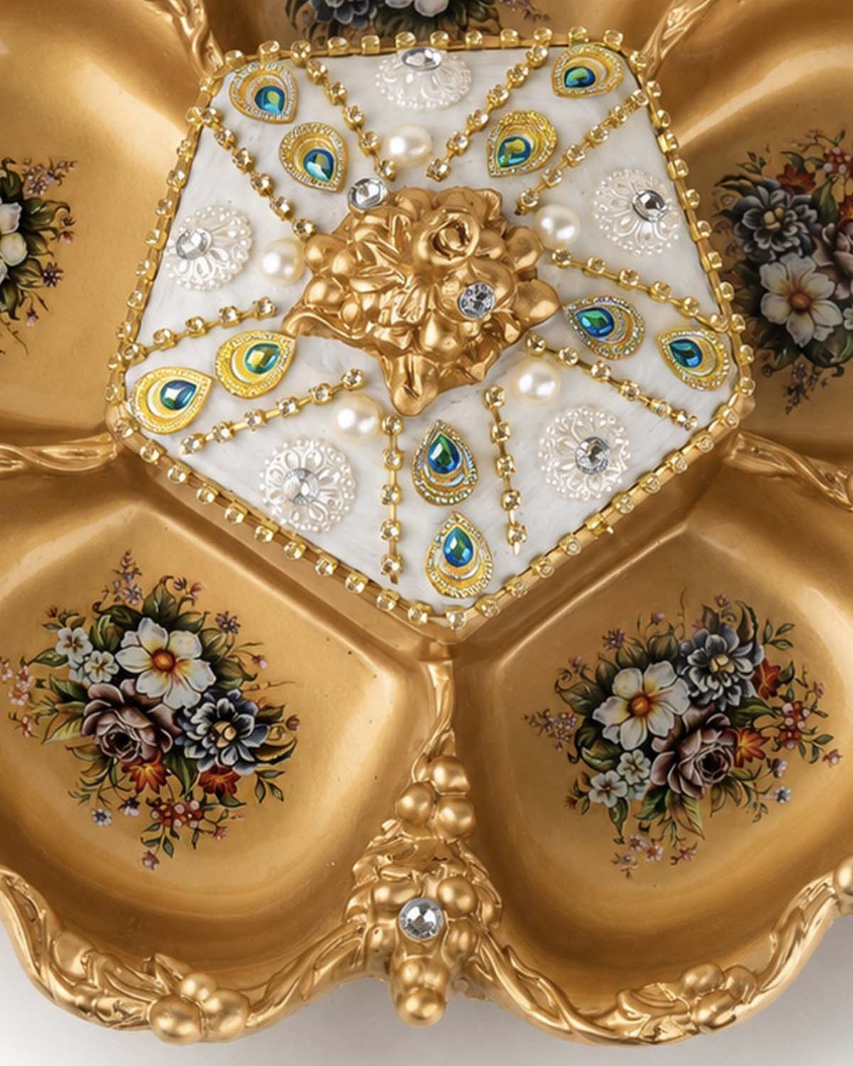 Premium Caraval Dry Fruit Server with a luxurious finish
