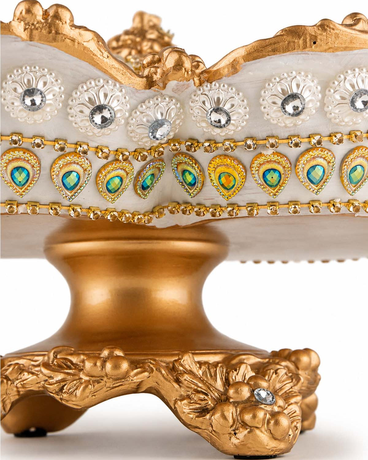 Elegant Caraval Dry Fruit Server for serving nuts and dry fruits
