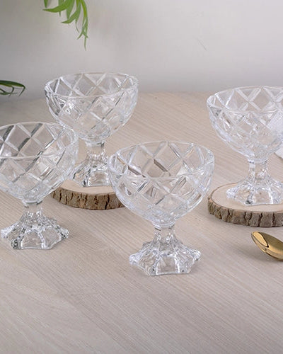 Geometric patterned glass serving bowls