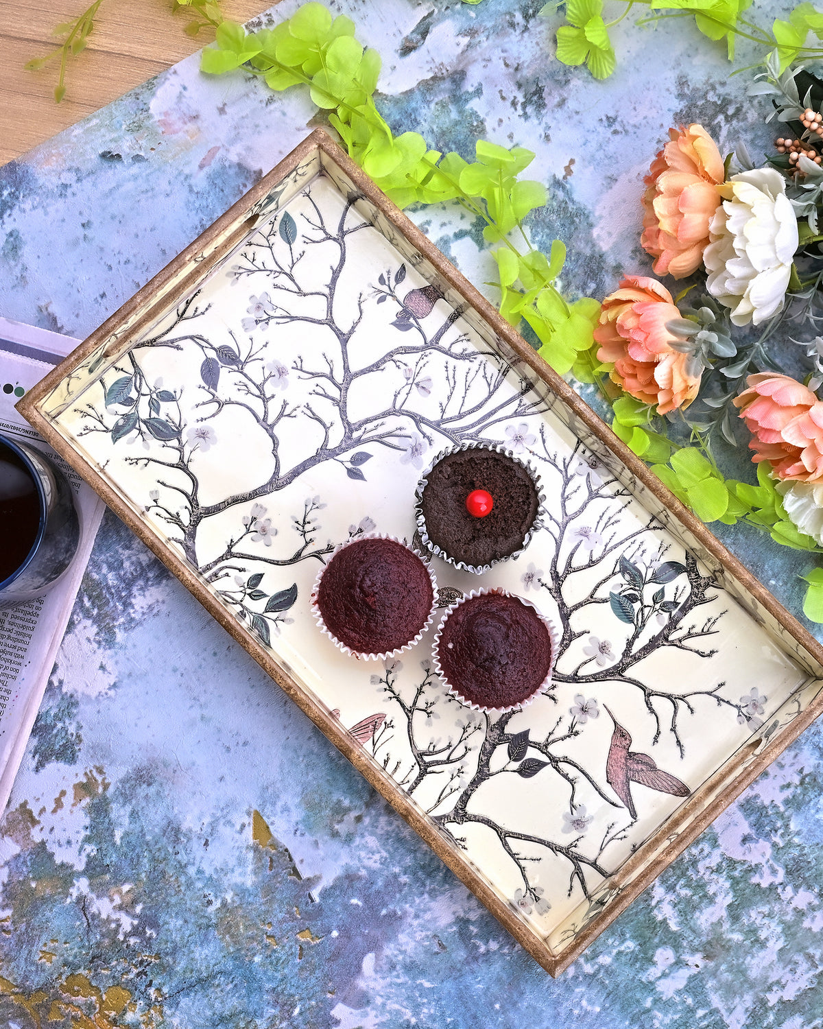 Elegant three-piece Chinoiserie serving tray set