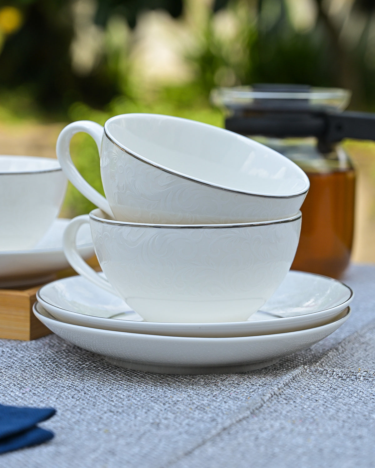Clara elegant tea cup set