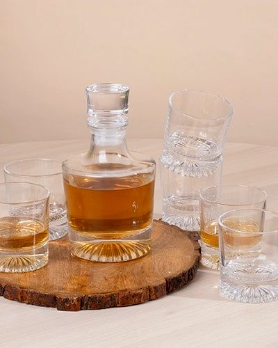 Classic Decanter Drinking Set
