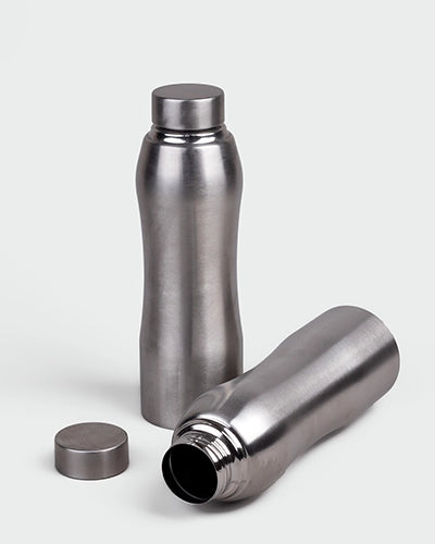 Classic Steel Bottle photographed in natural lighting