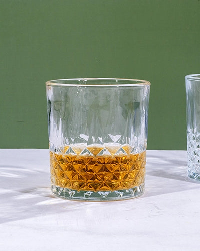 Clear whiskey glass for stylish entertaining