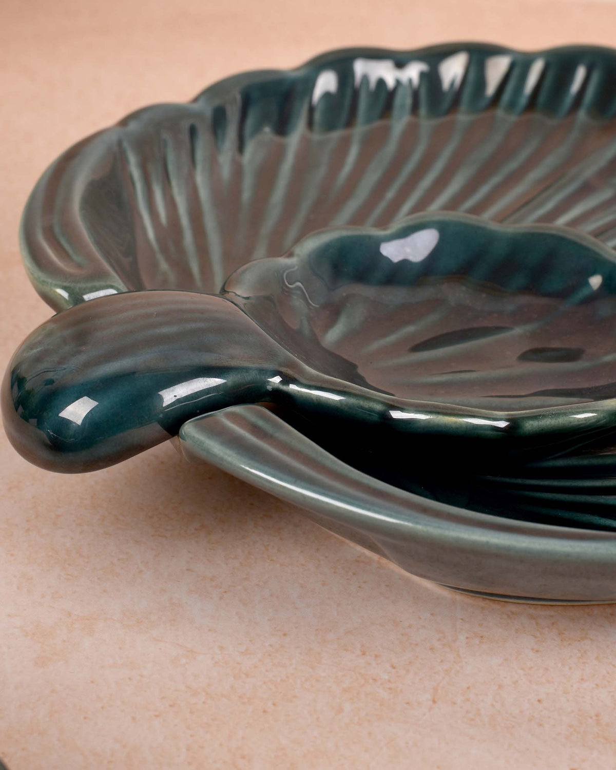 Decorative deep green ceramic platter