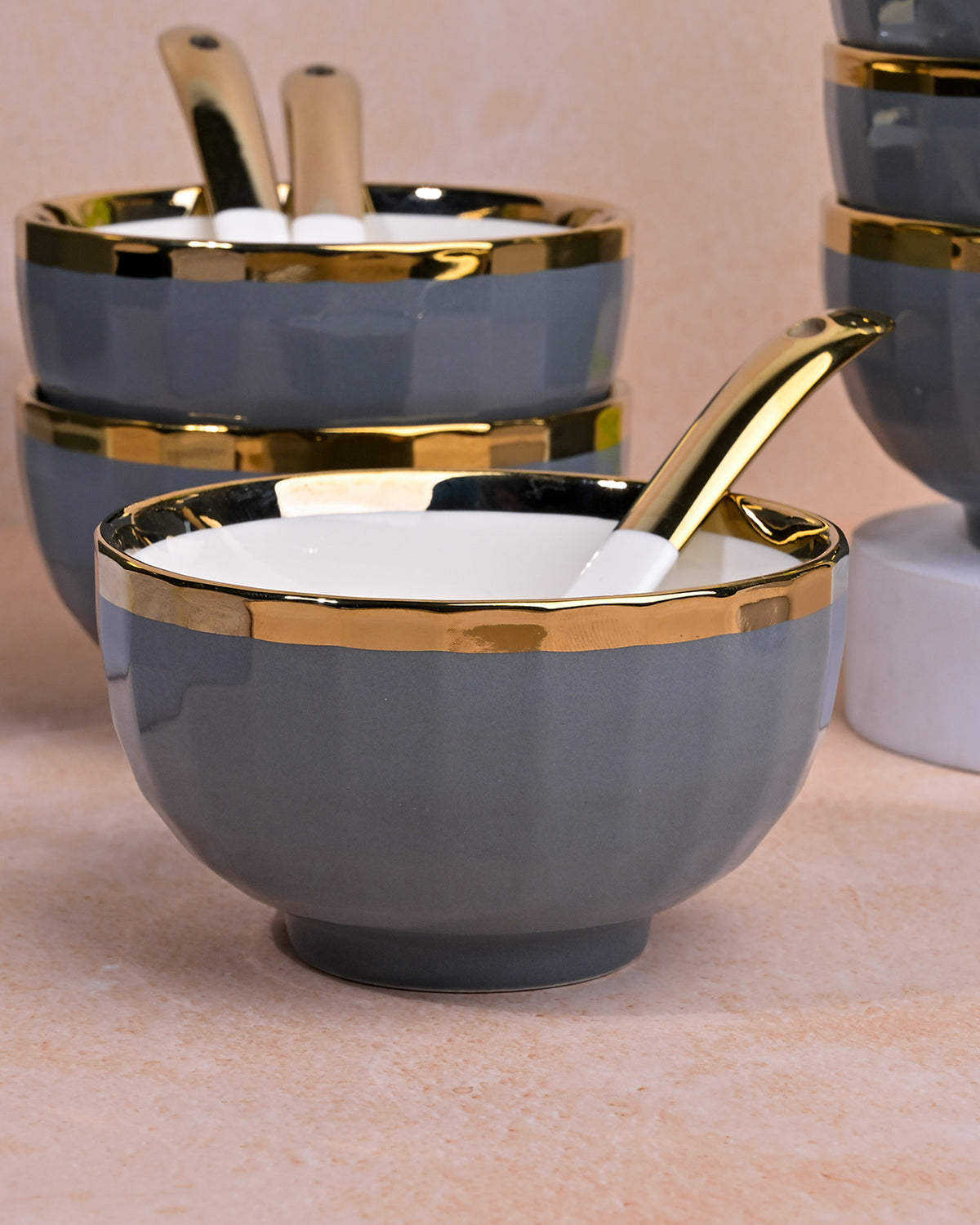 Luxury grey porcelain bowls with gold detailing