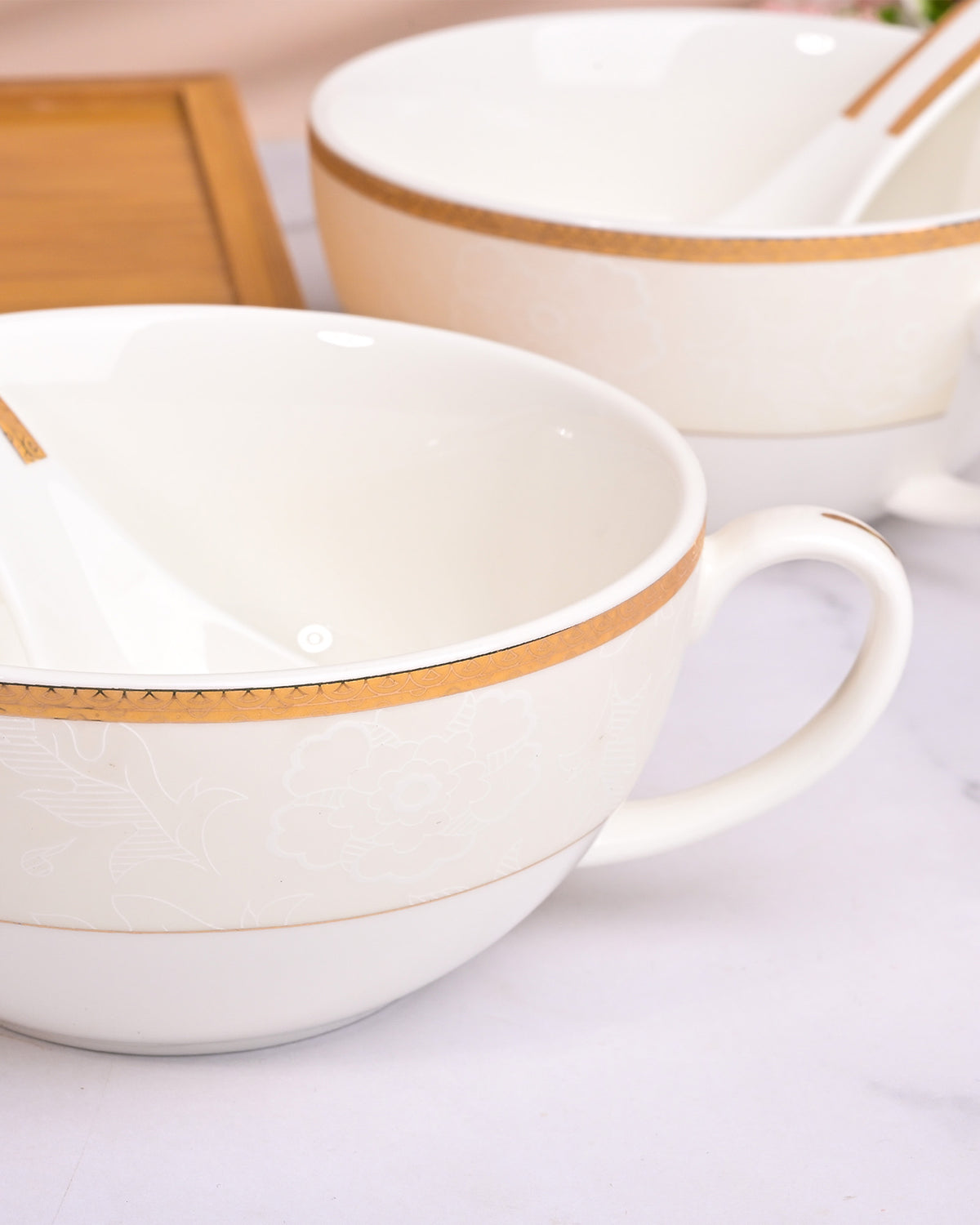 Elegant white porcelain bowl and spoon set of two
