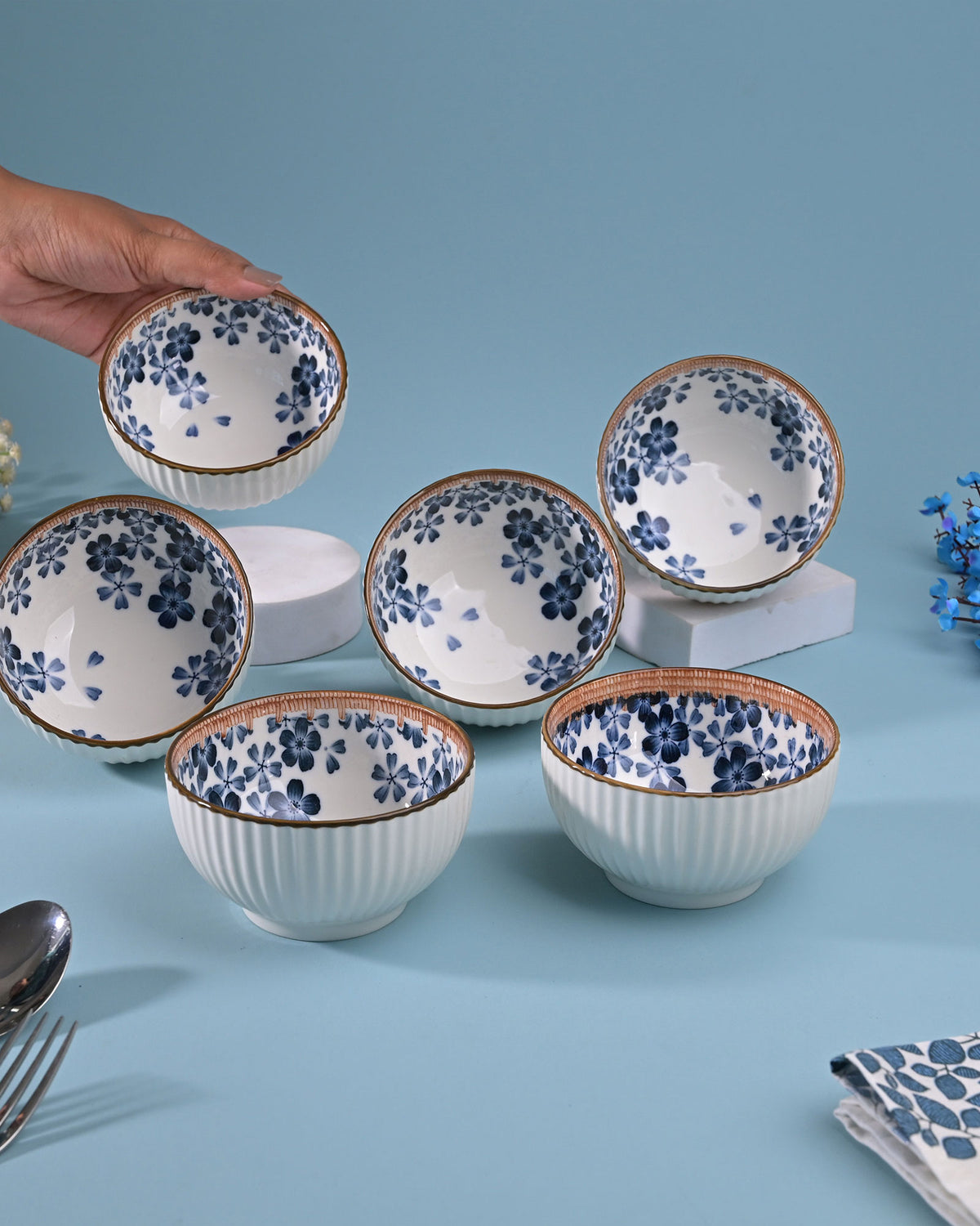 Set of 6 floral ribbed porcelain bowls