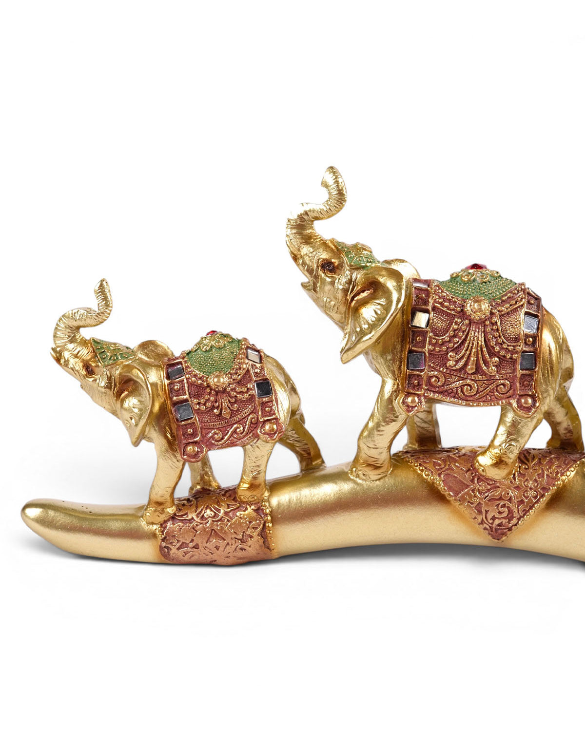 Elephants on Arc figurine Gaj displayed on a tabletop