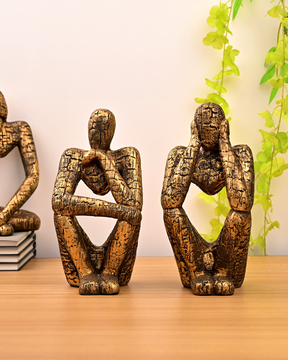 Elegant thinking trio figurine set for sophisticated interiors