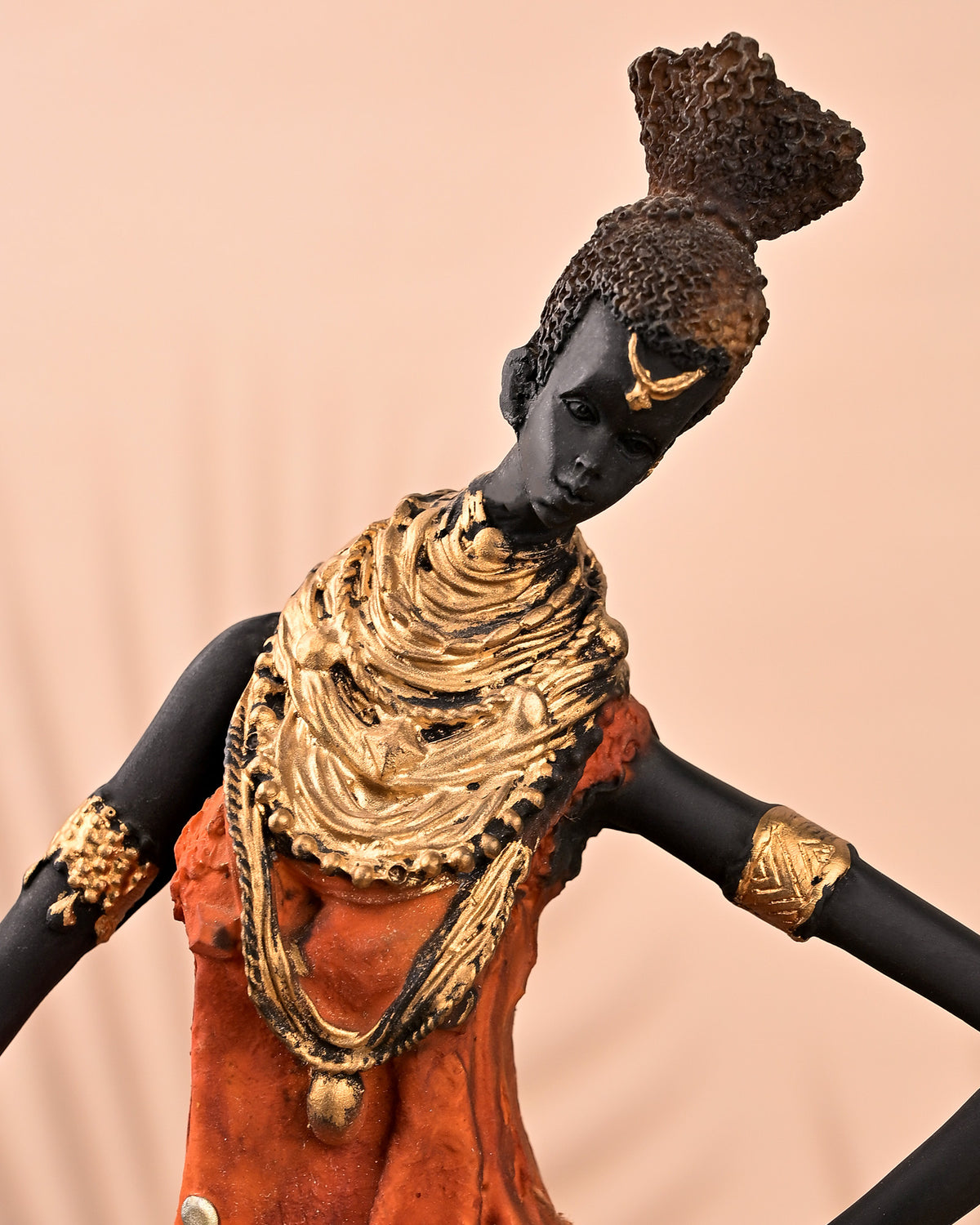 Decorative golden woman figurine for home decor
