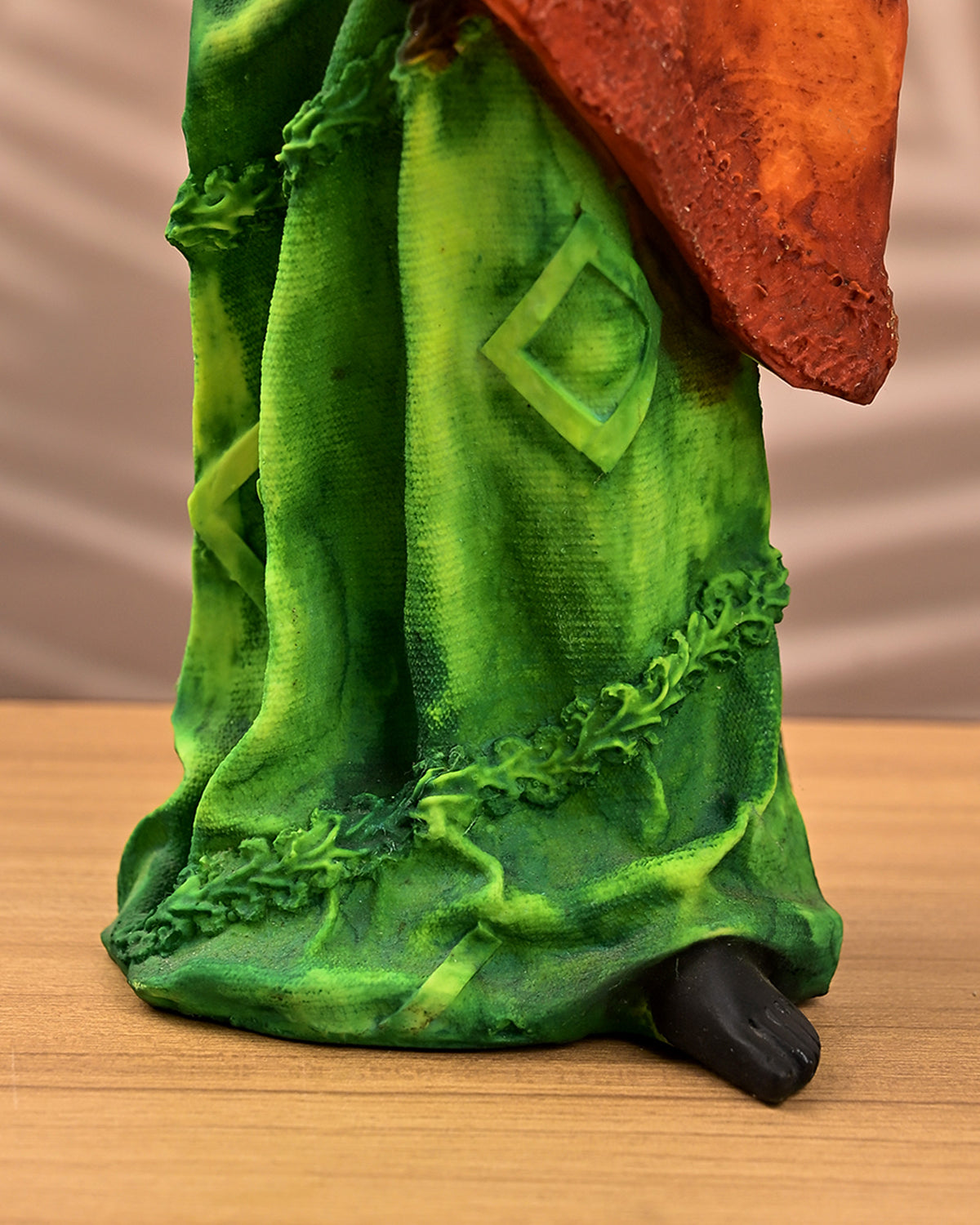 Traditional golden woman statue for interior decoration