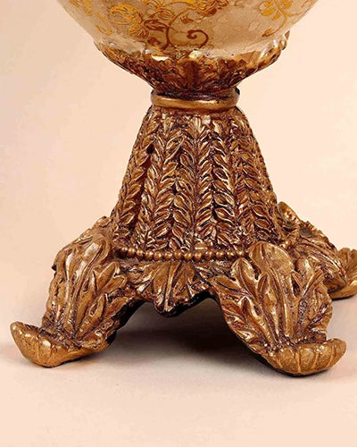 Decorative Grand Baroque vase in antique brass finish