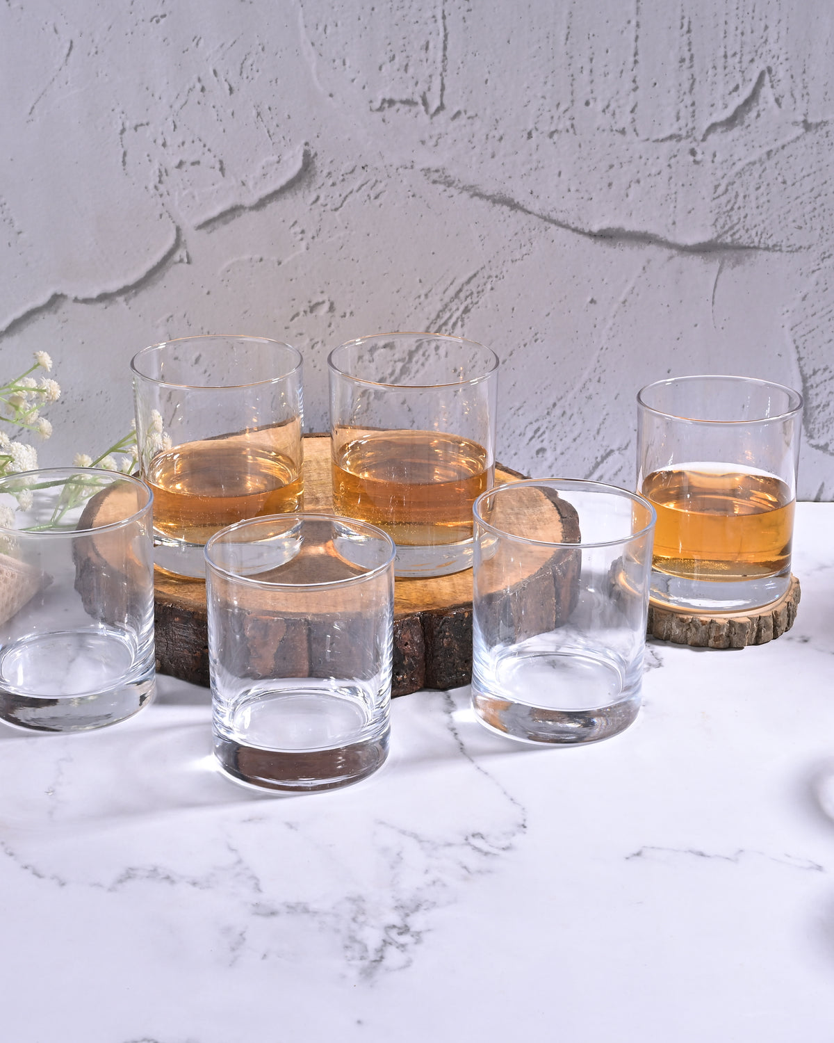 Elegant set of six Luminous drinking glasses