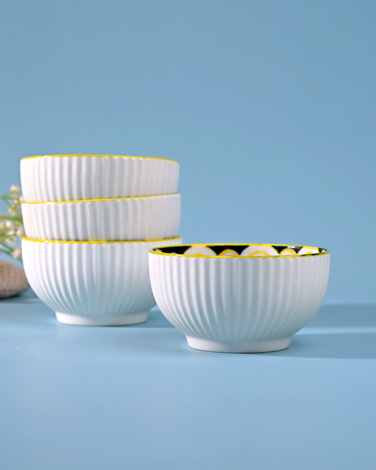 Elegant set of four Mandala porcelain bowls