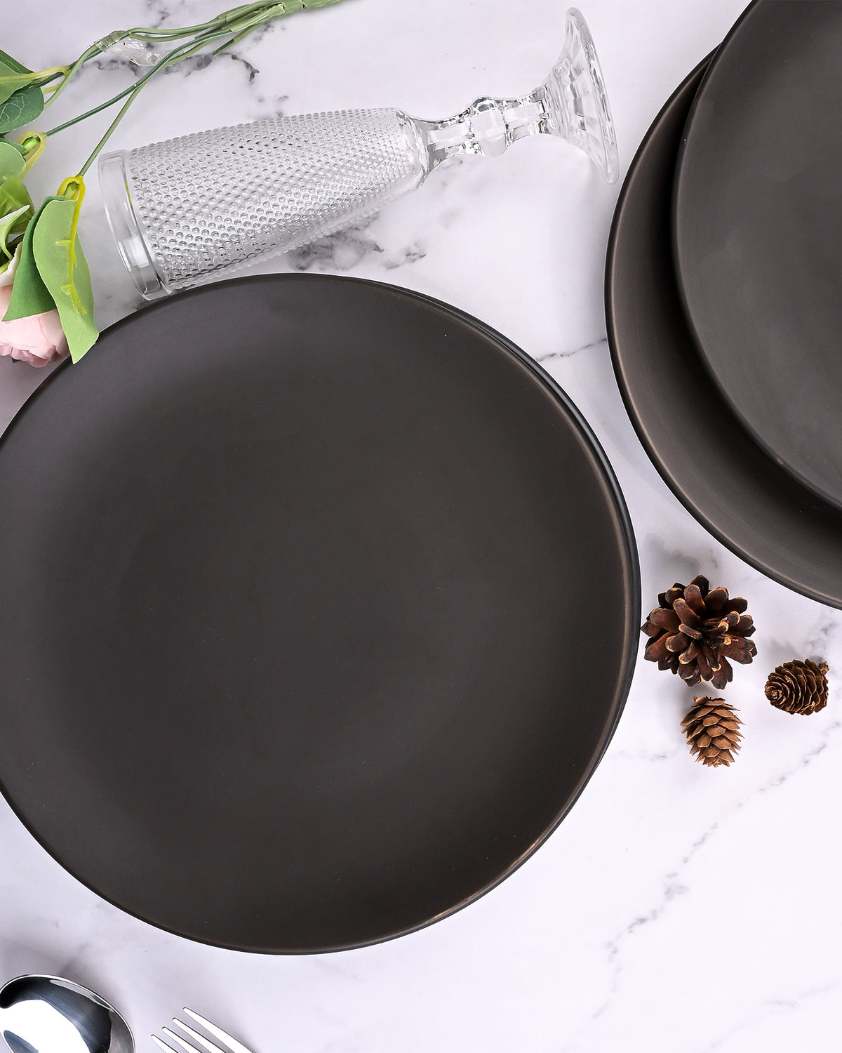 Matte black ceramic serving plates set of 2