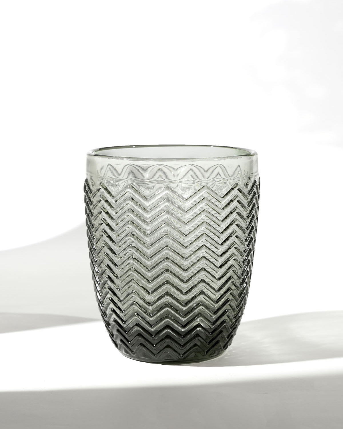 Set of six elegant Meraki embossed drinking glasses