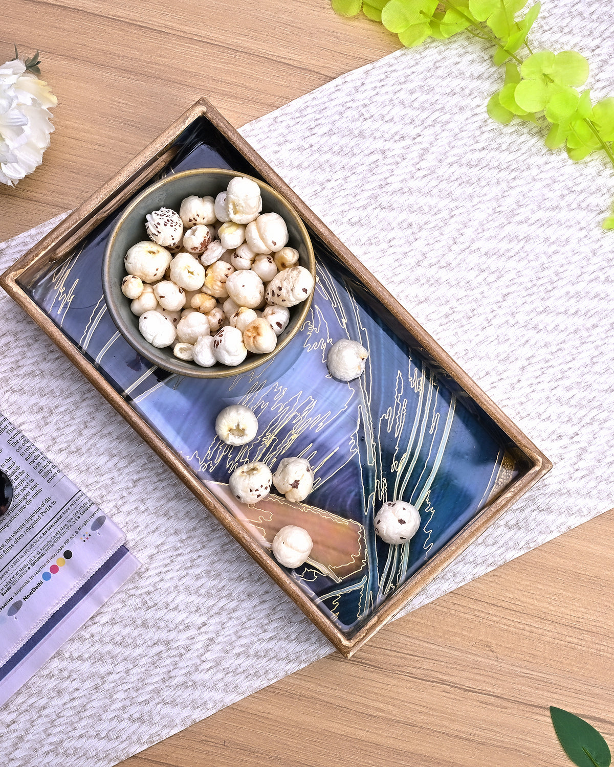 Midnight Mystery black trays for serving snacks and drinks