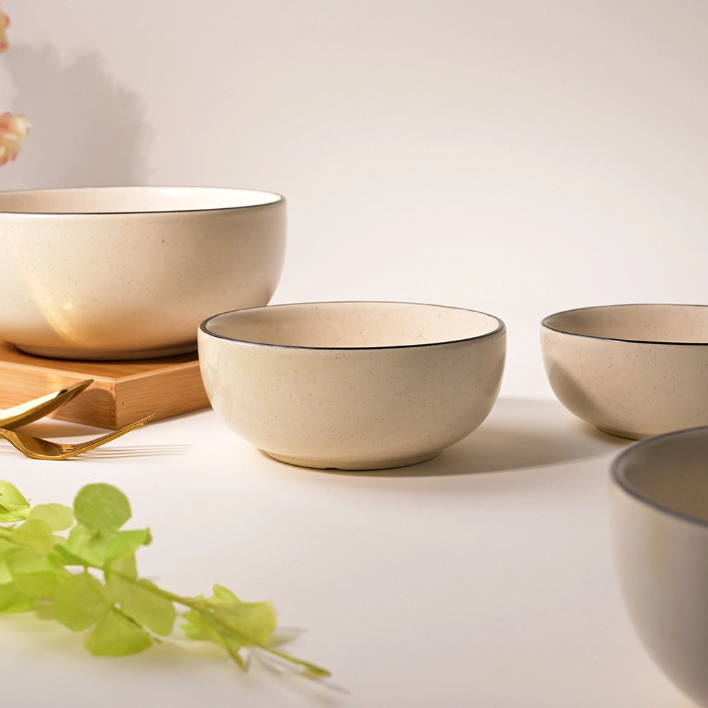 Matte ceramic bowls for snacks and desserts