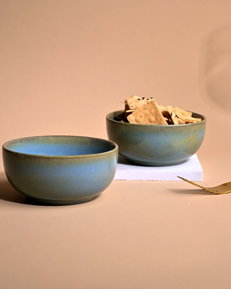 Elegant mint green serving bowl set