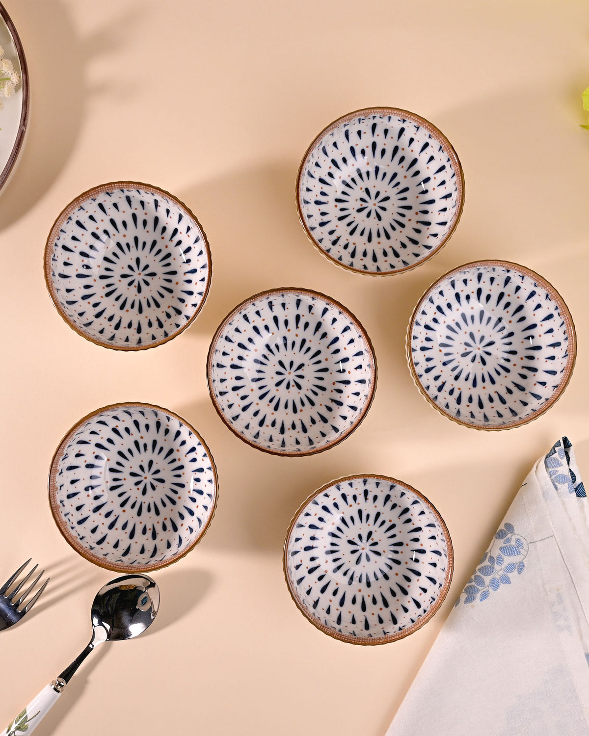 Monsoon Dreamscape patterned porcelain bowls set