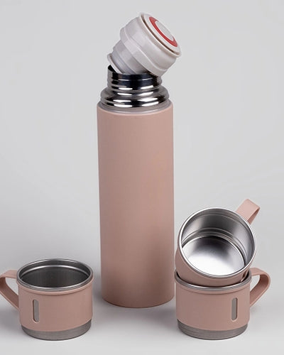 Opulent insulated flask set with elegant exterior finish