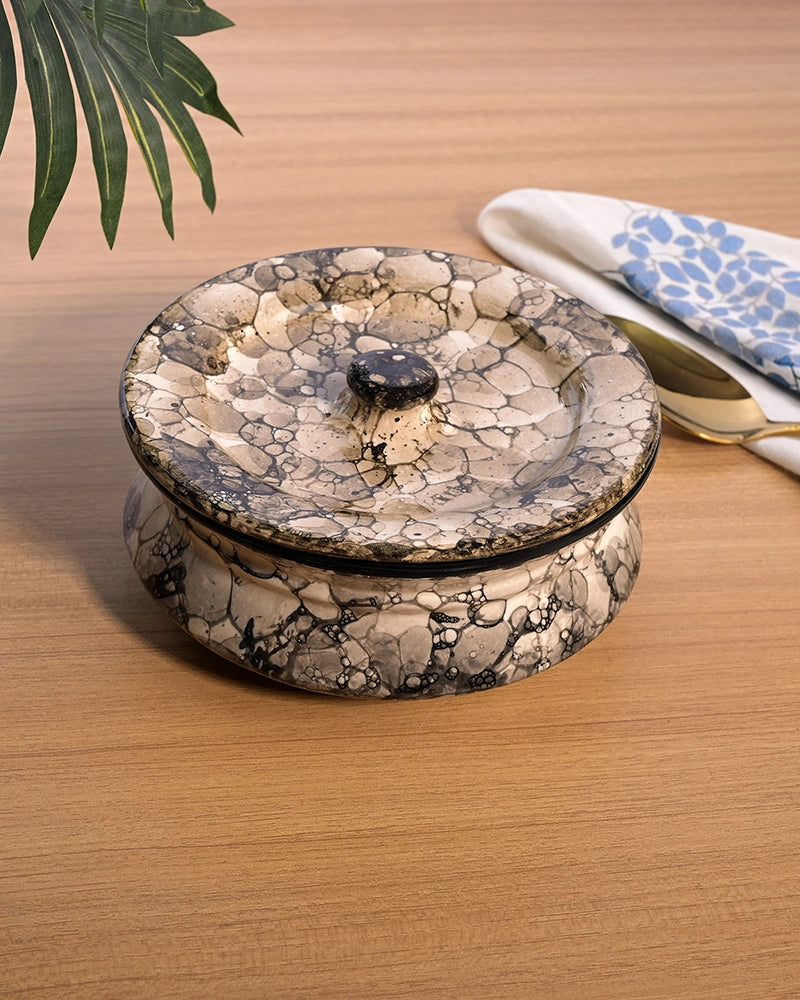 Premium ceramic casserole with lid for serving and cooking