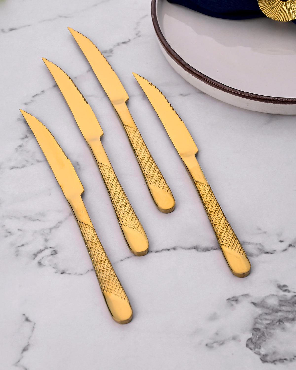Luxury Golden Stainless Steel Knives for Modern Table Settings