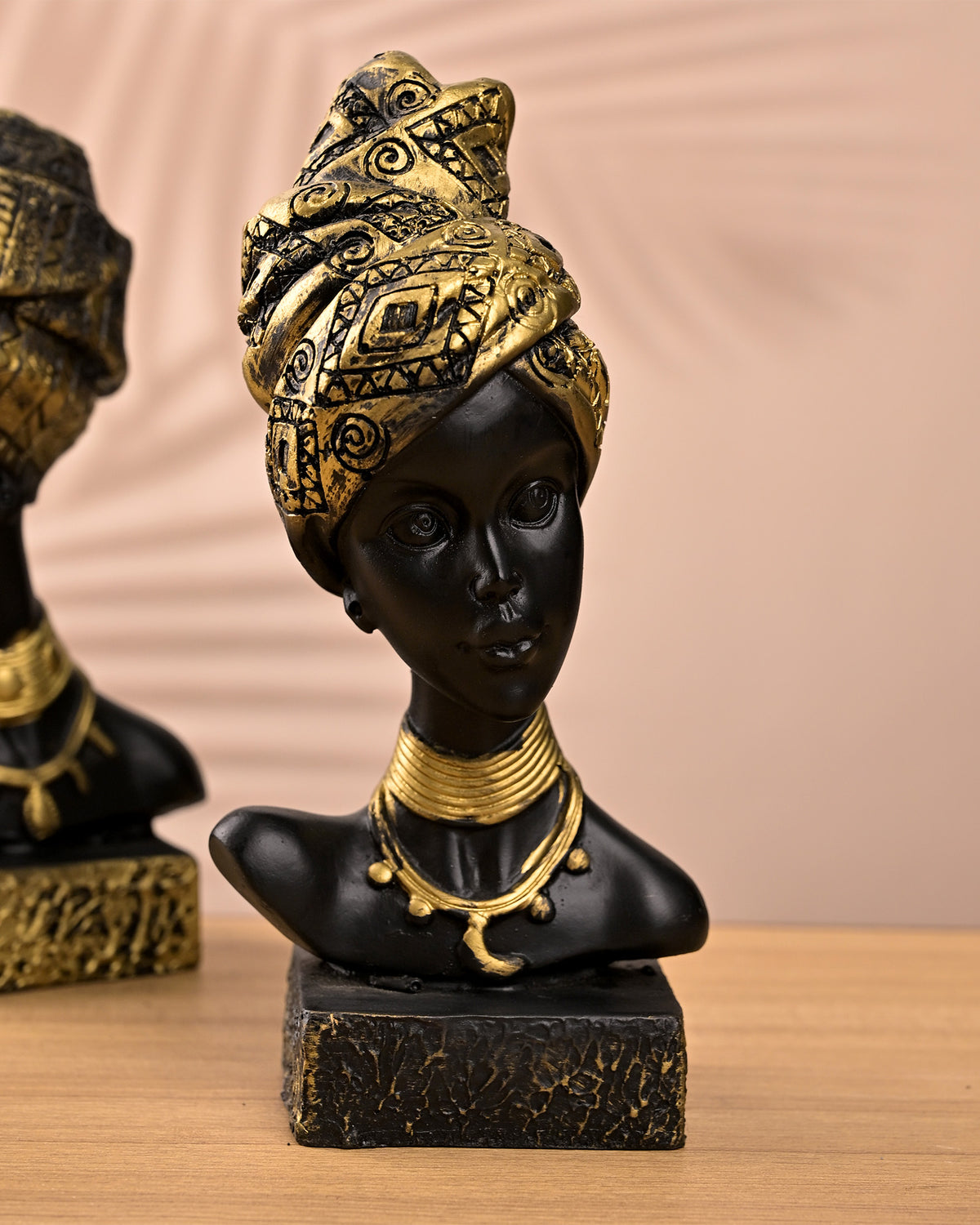 Royal African female figurines for modern home interiors