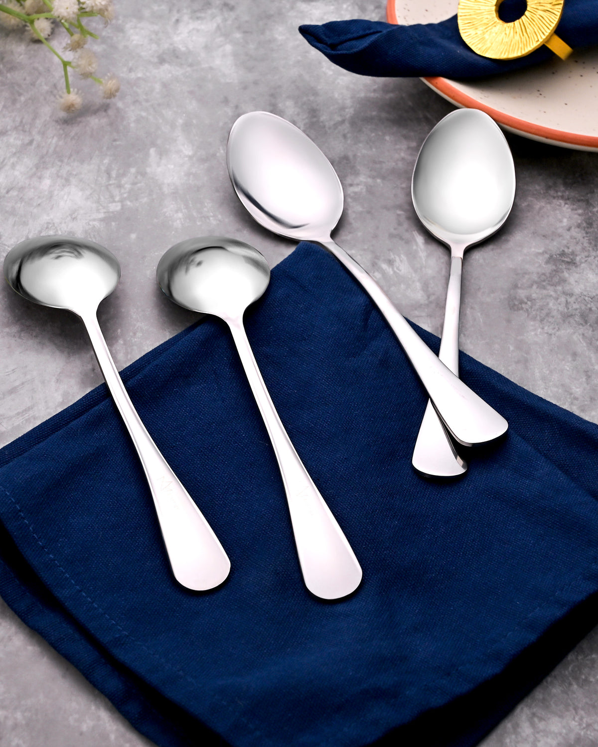 Set of 4 Sleek & Shiny Stainless Steel Spoons for Home Use