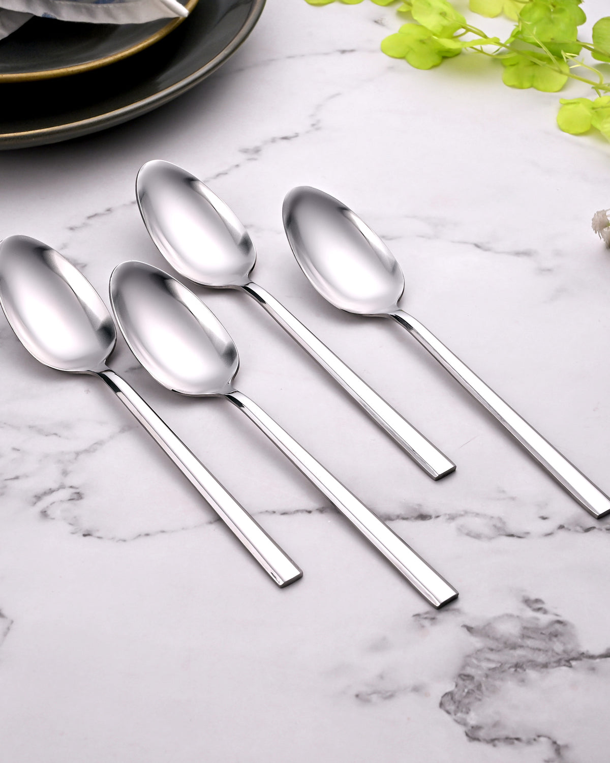 Sleekline Stainless Steel Spoons Set of 4 with a Polished Finish