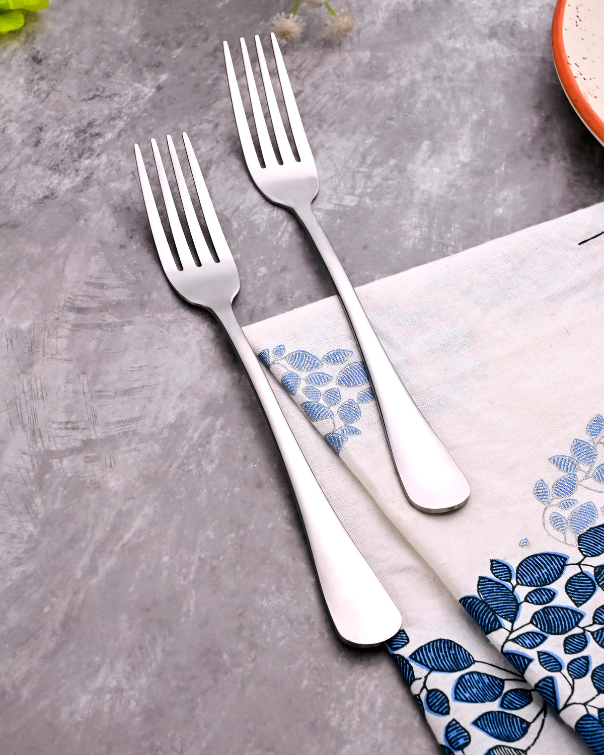 Snappy Silver Forks Set of 2 – Elegant Silver Cutlery Collection
