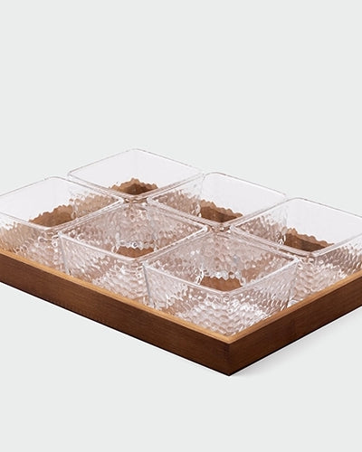 Elegant glass bowl with serving tray