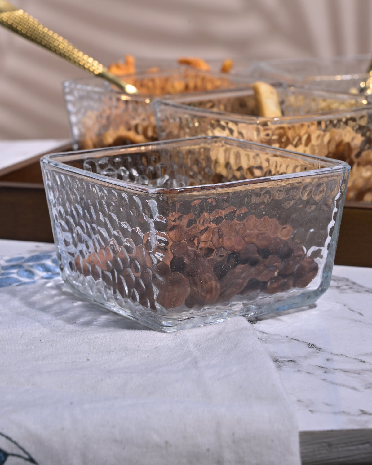 Crystal-style glass bowl with tray