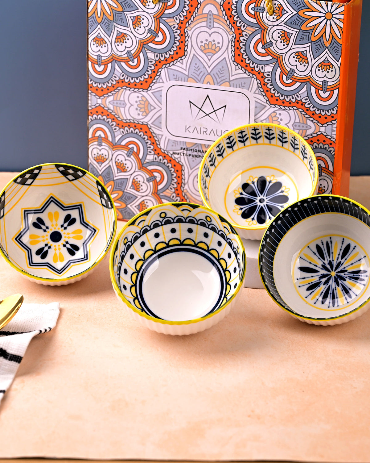 Floral porcelain bowls for home dining